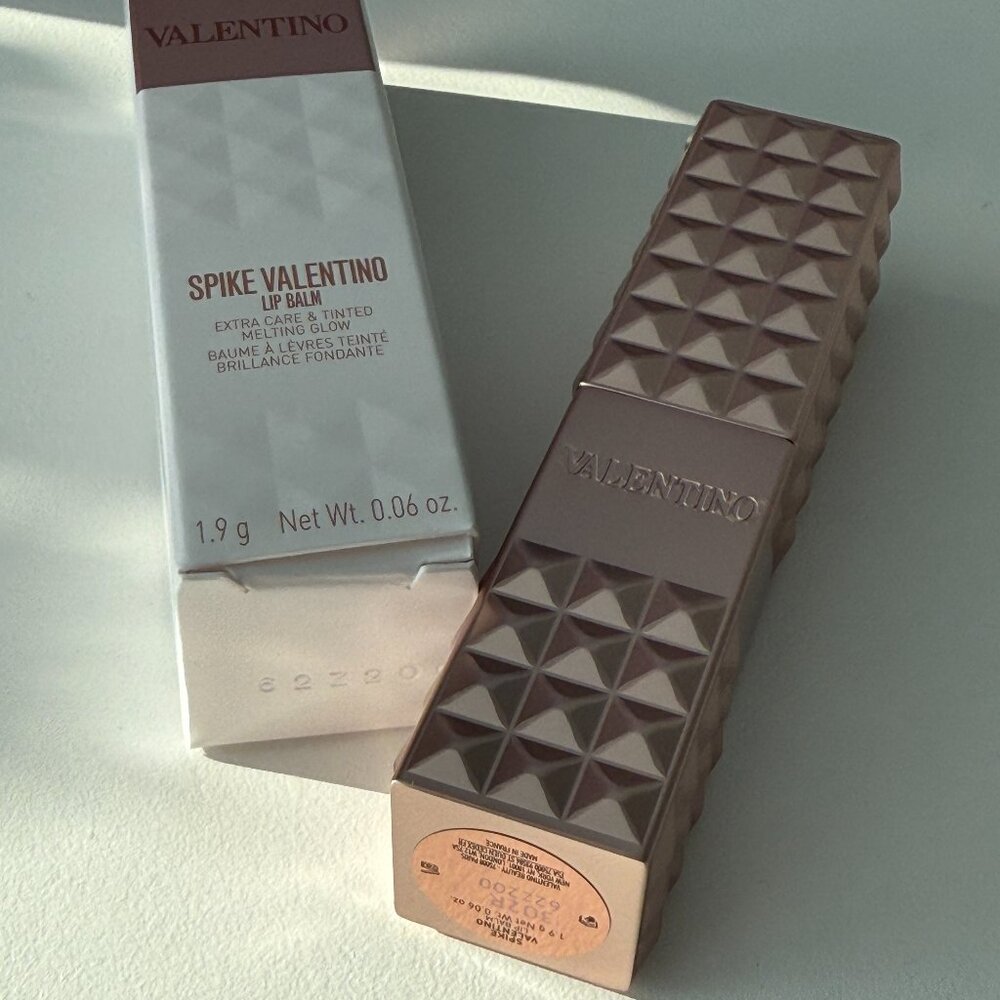 Valentino Spike Hydrating Disco Lip Balm | Color: 302R - Extra Pink | NEW IN BOX